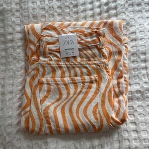 NWT Zara High Rise Full Length Jeans